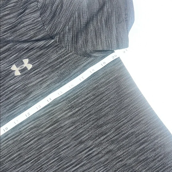 Under Armour Men’s L Black Shirt - Picture 8 of 9